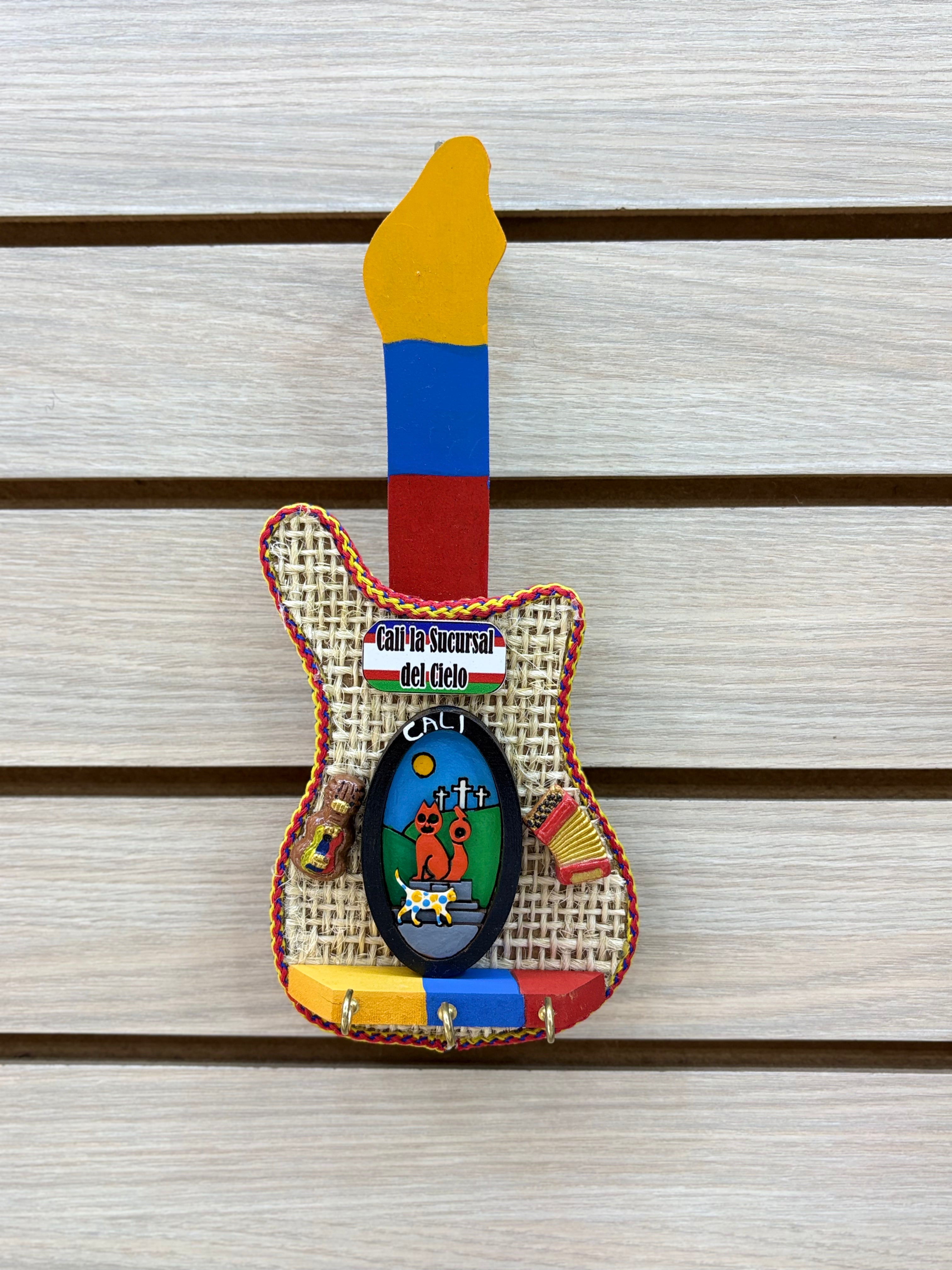 Portallaves Artesanal Guitarra y Costal - modelo 9