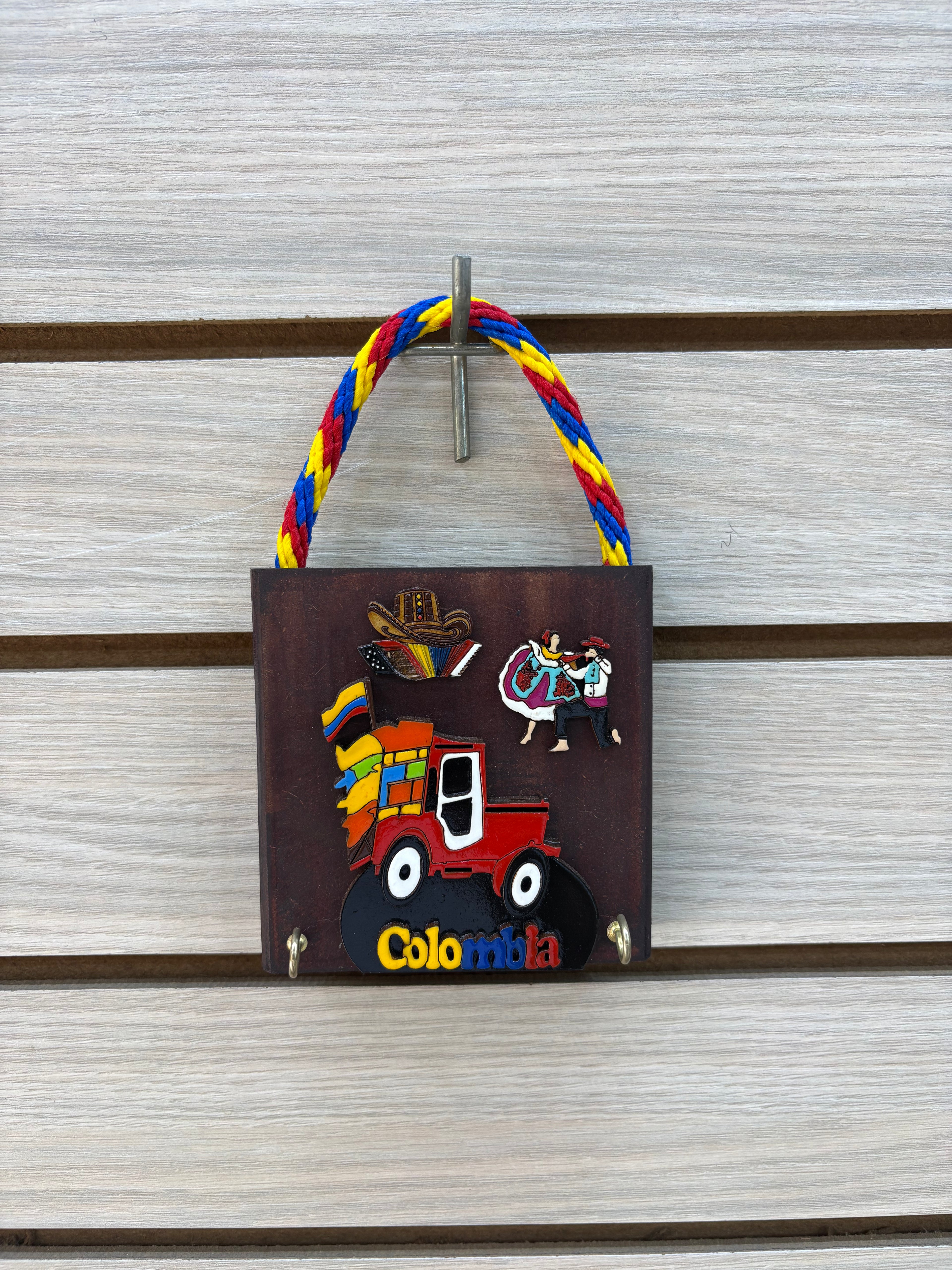 Portallaves Artesanal en Madera Oscura - modelo 5