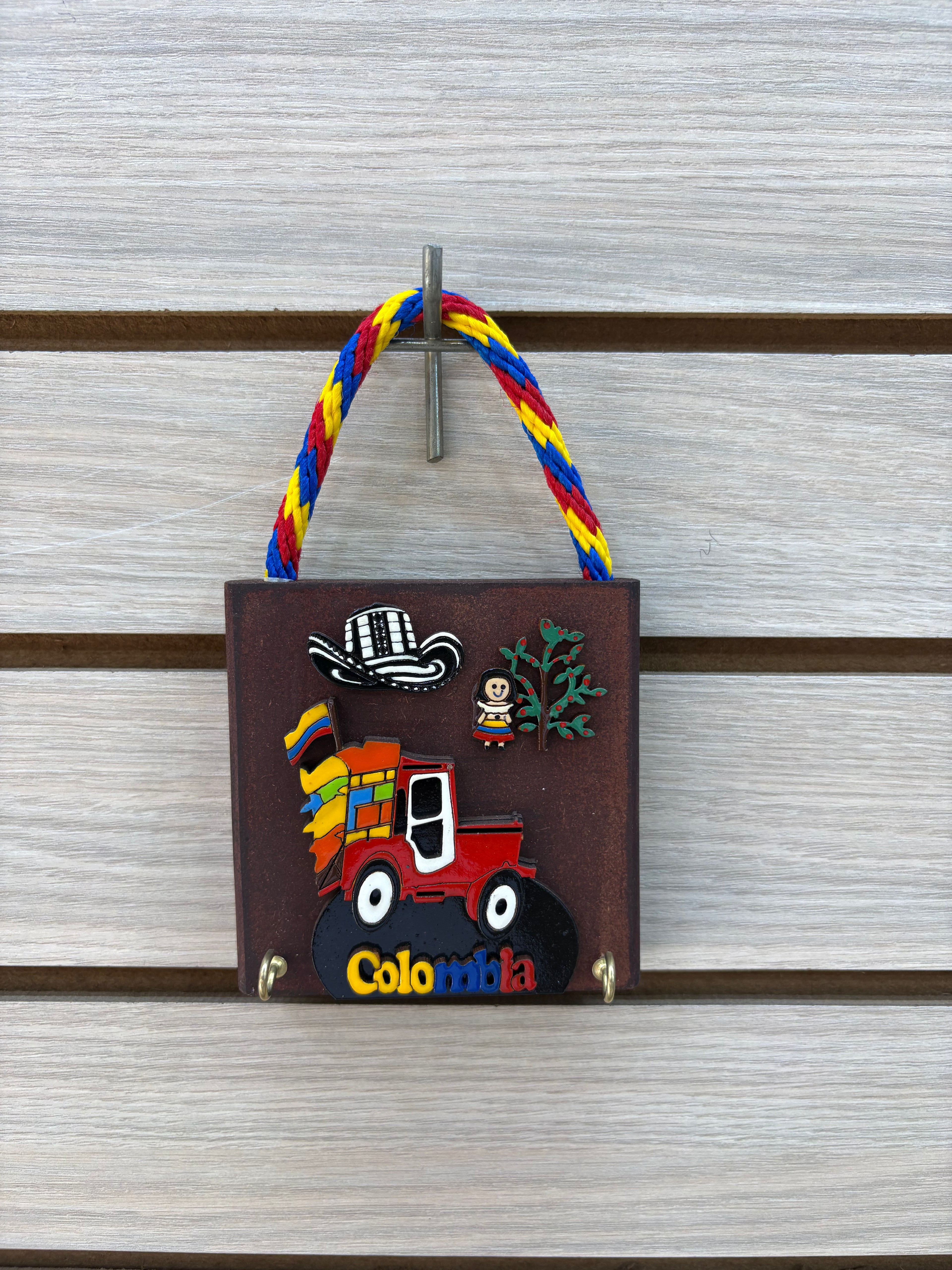 Portallaves Artesanal en Madera Oscura - modelo 6