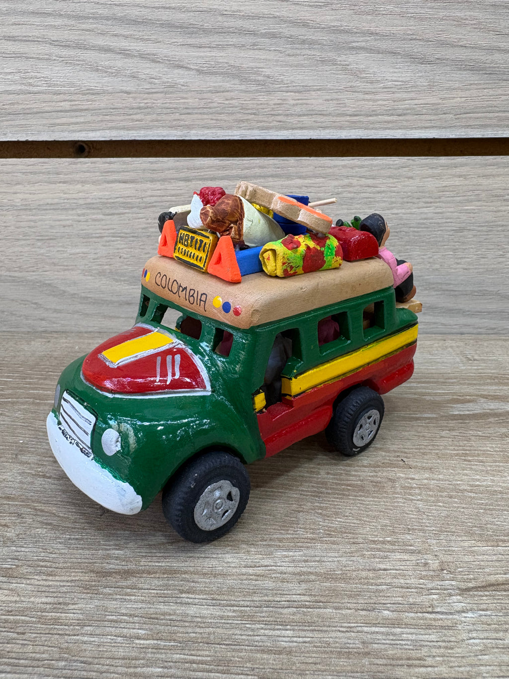 CHIVA PEQUENA CERAMICA