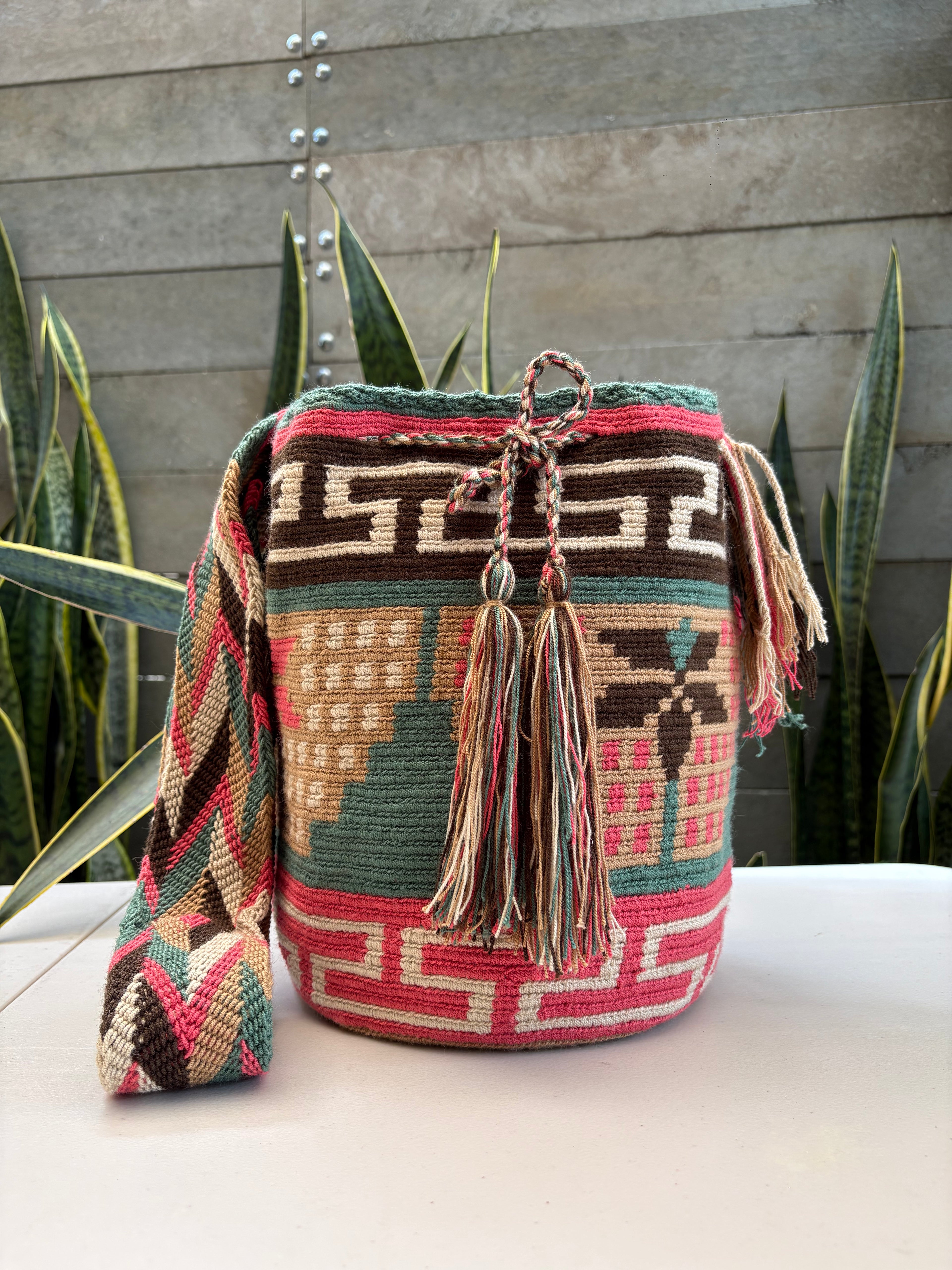 MOCHILA WAYUU DISEÑO EXCLUSIVO