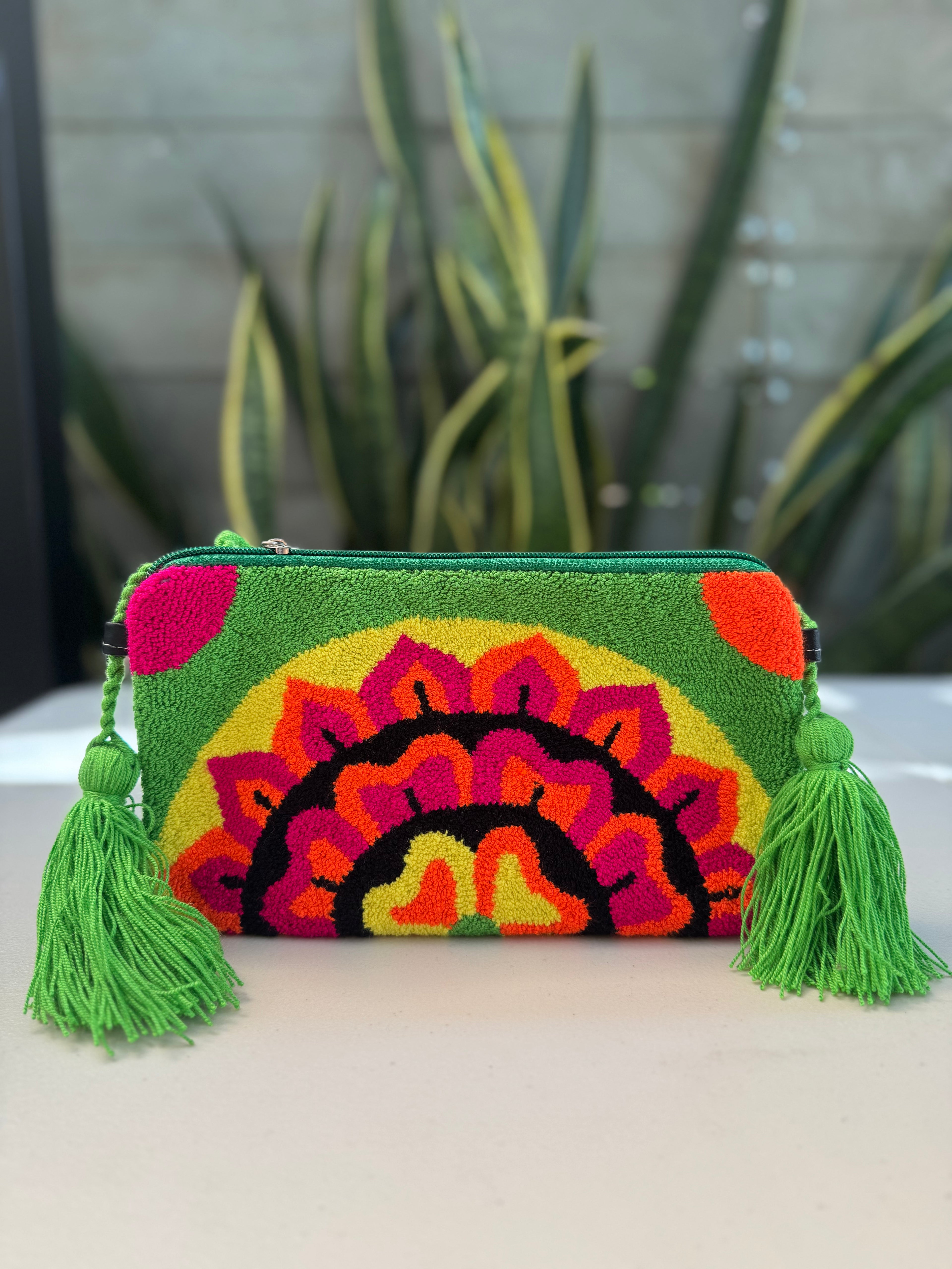 SOBRE WAYUU TAPIZADO