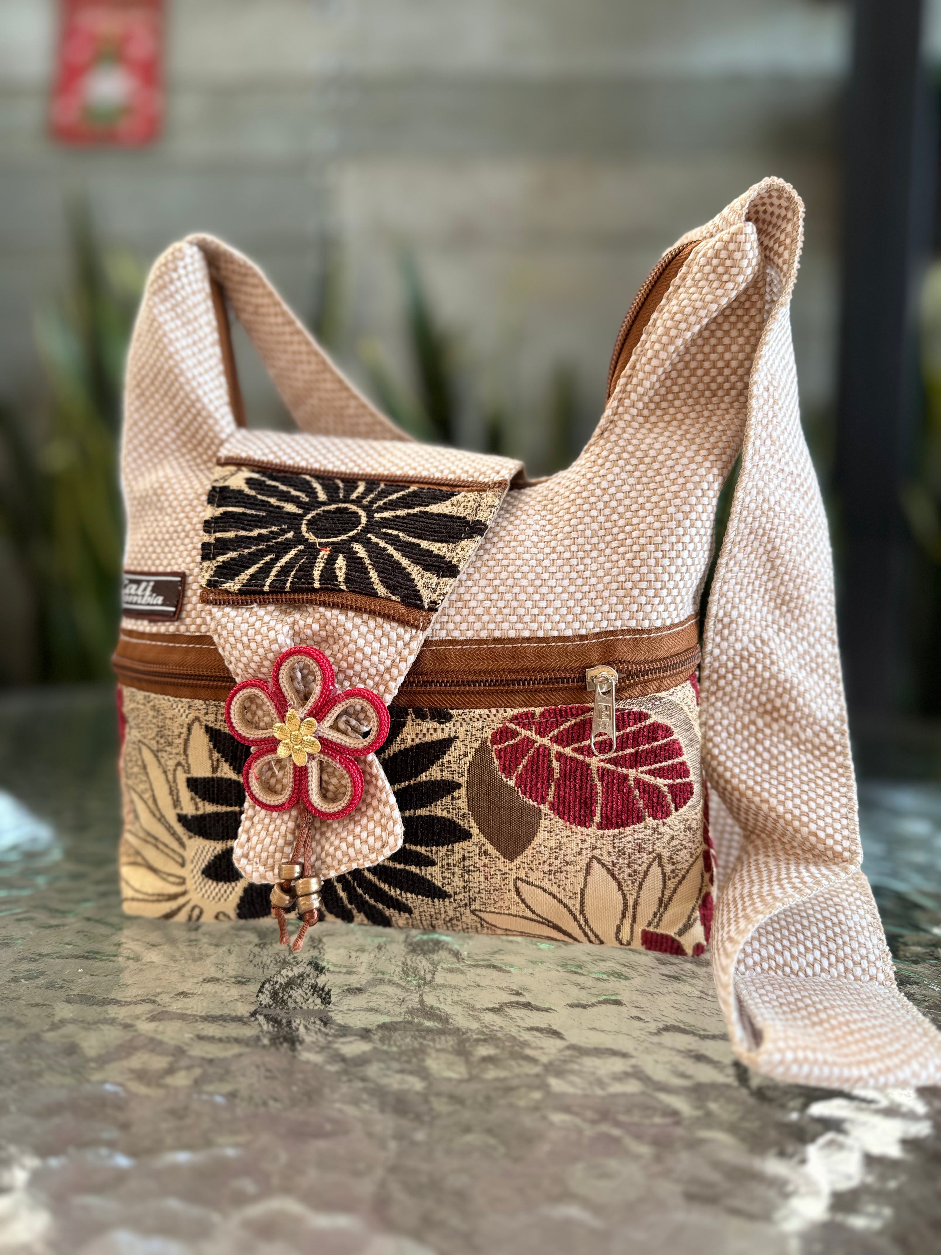 BOLSO DECORADO PEQUEÑO DE TELA