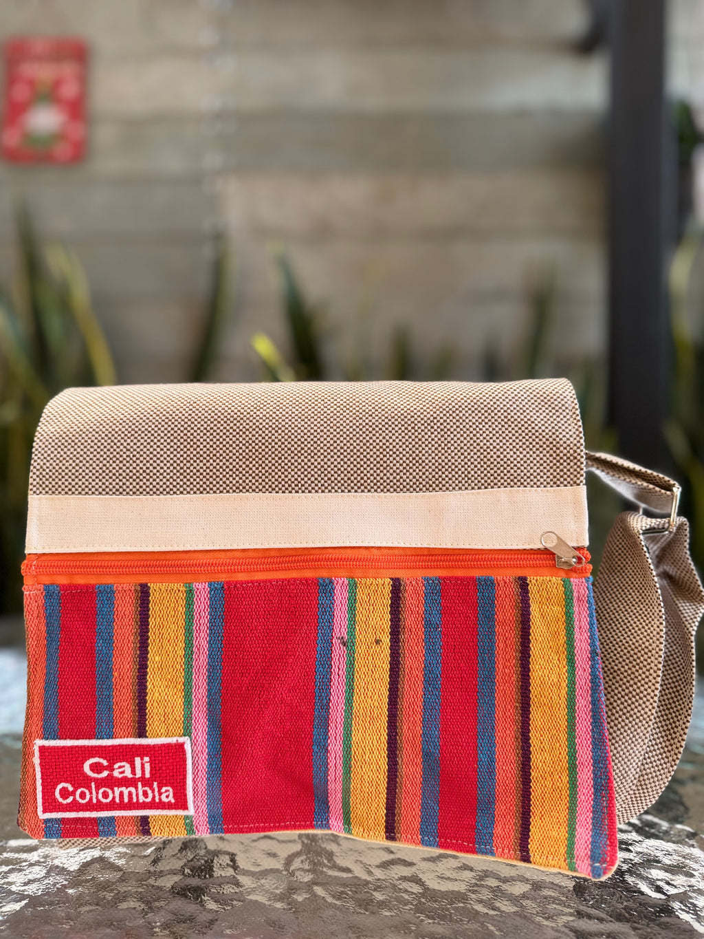 BOLSOS TELA CON TAPA