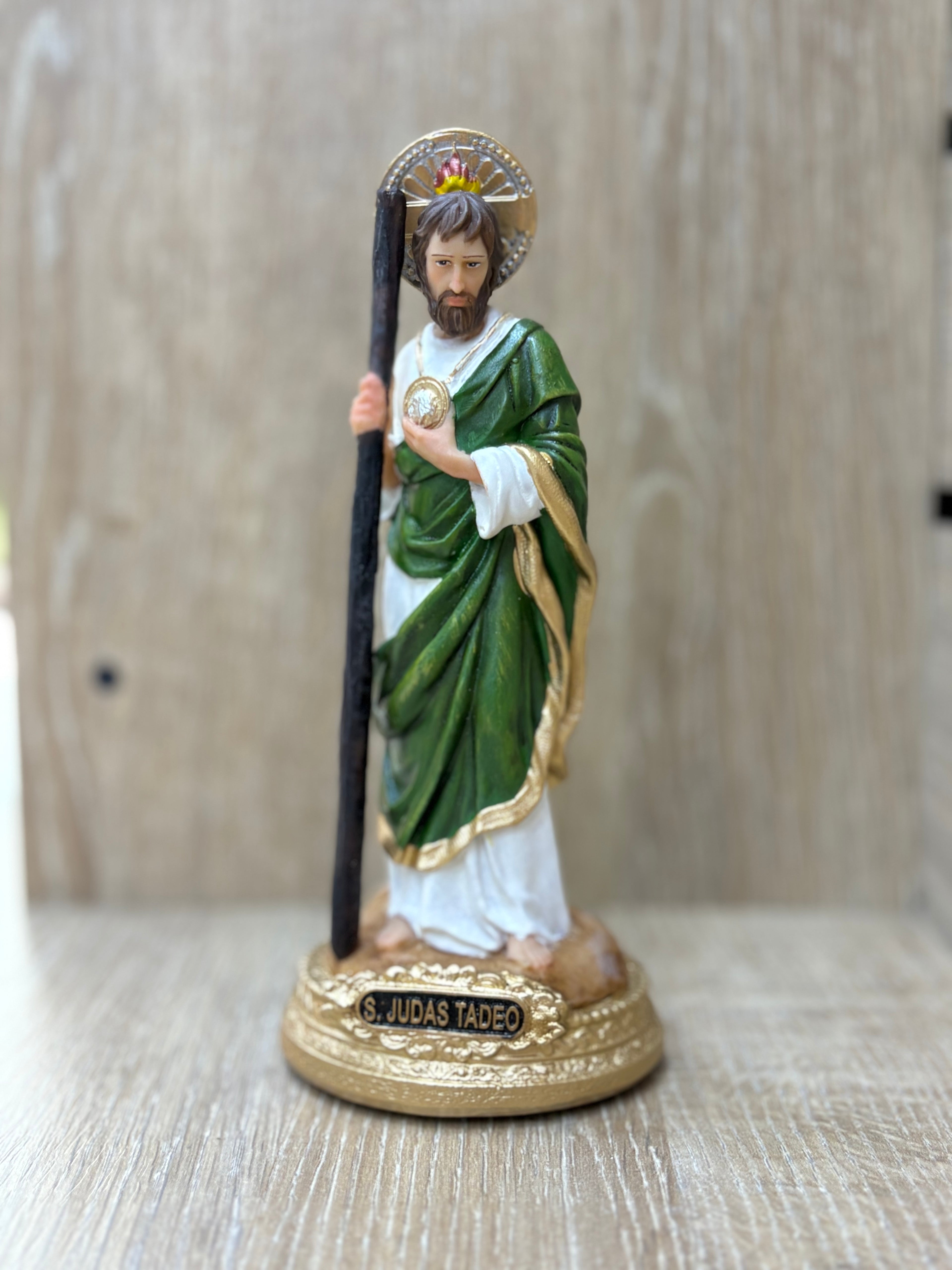 Figura Religiosa Santo - Modelo 1 - Artesanias de Mi Tierra Querida