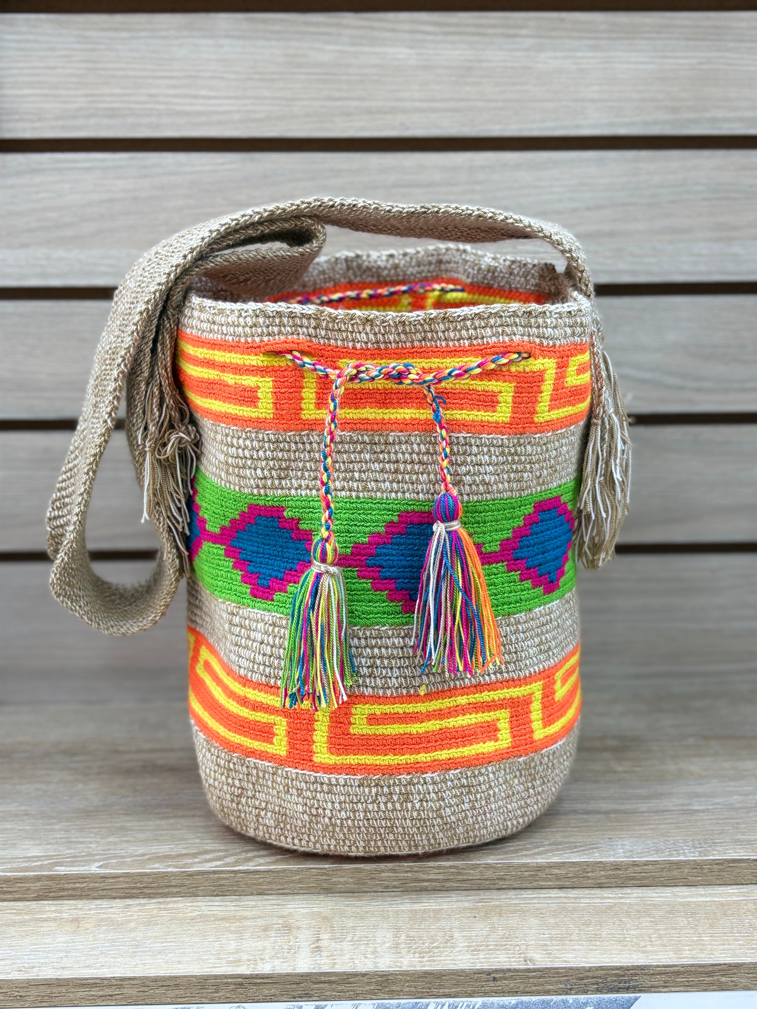 Mochila Wayuu Grande Patrones Multicolor - diseno 1