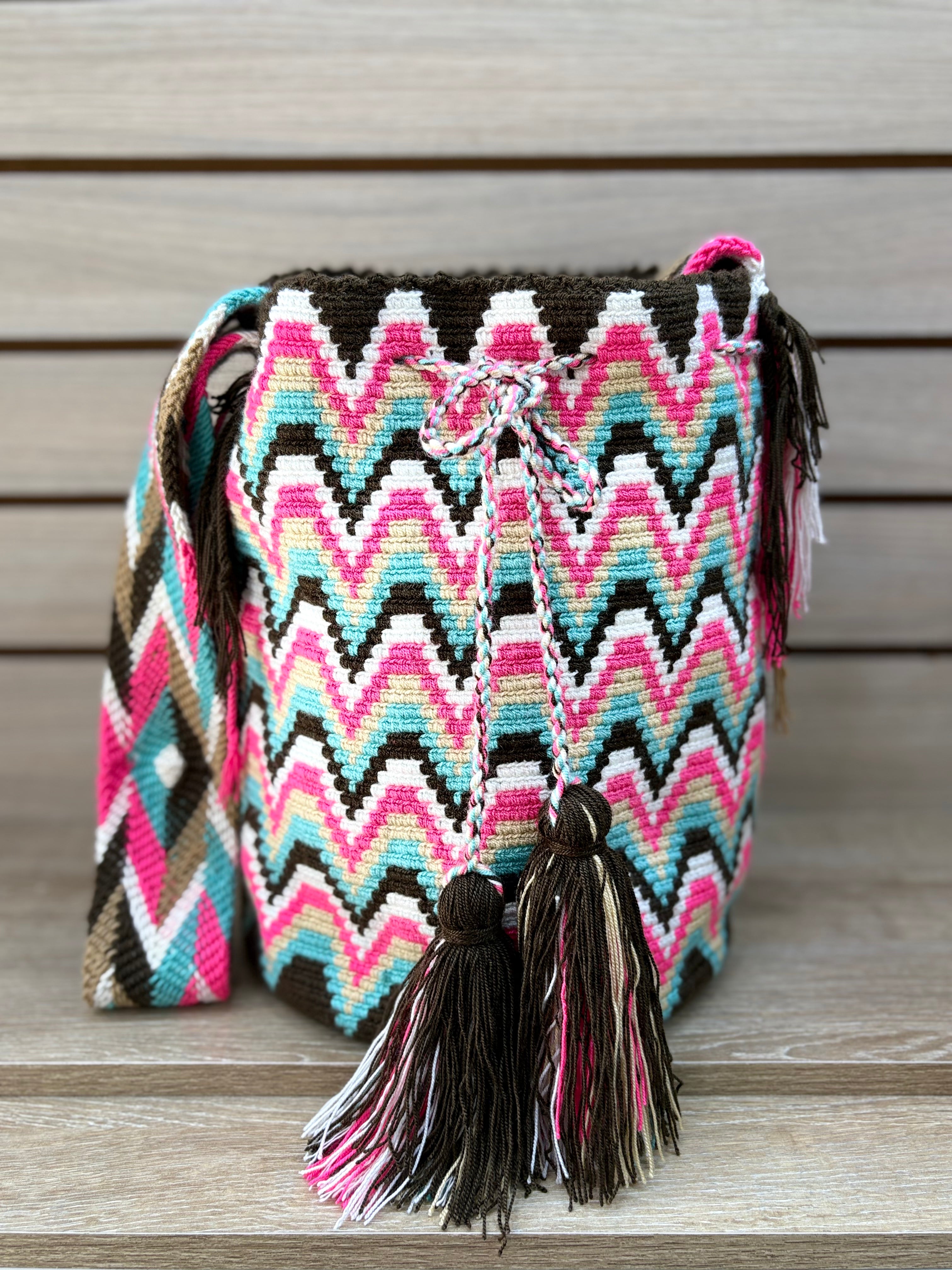 Mochila Wayuu Grande Patrones Multicolor - diseno 10