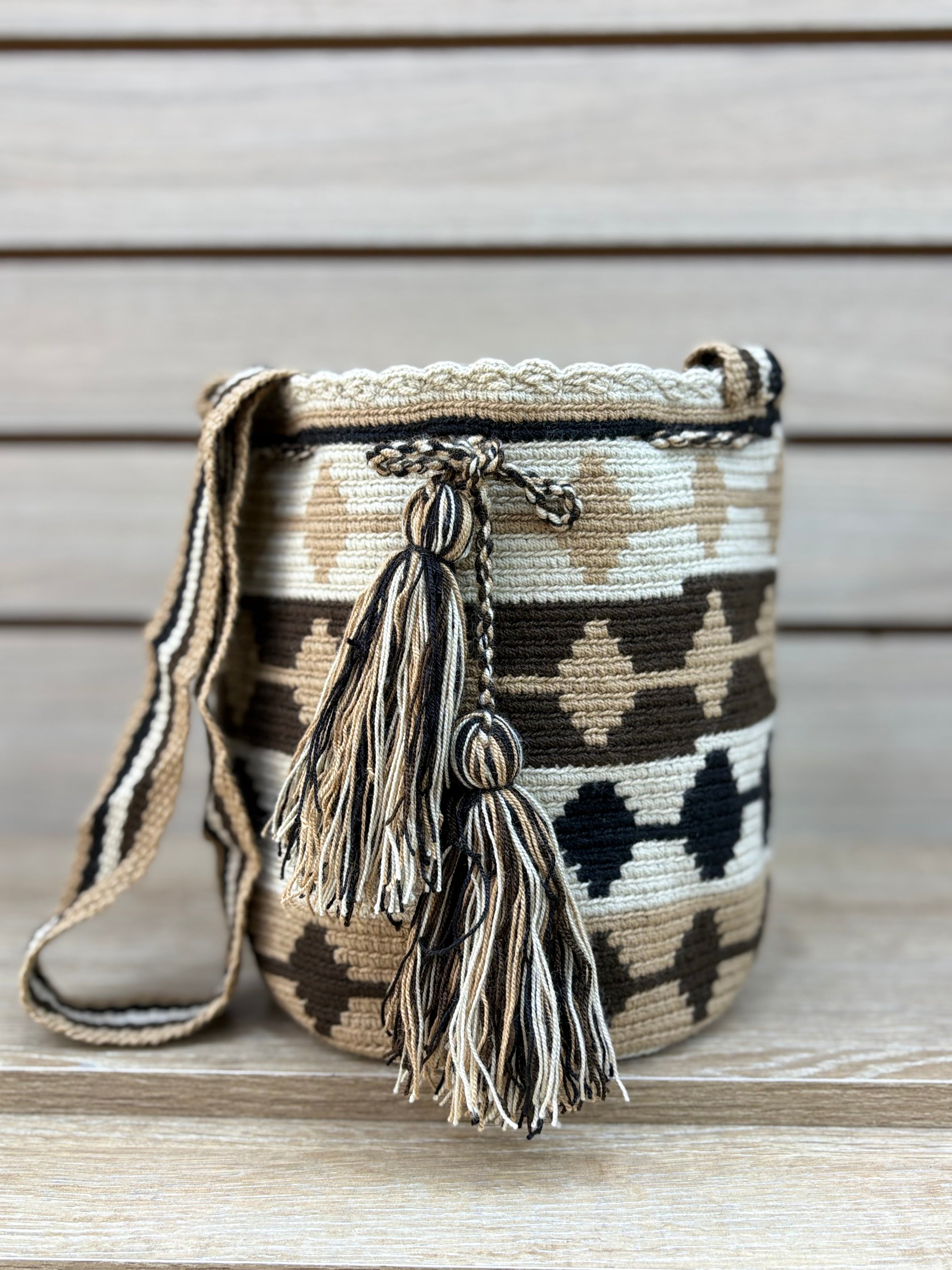 Mochila Wayuu Grande Patrones Multicolor - diseno 4