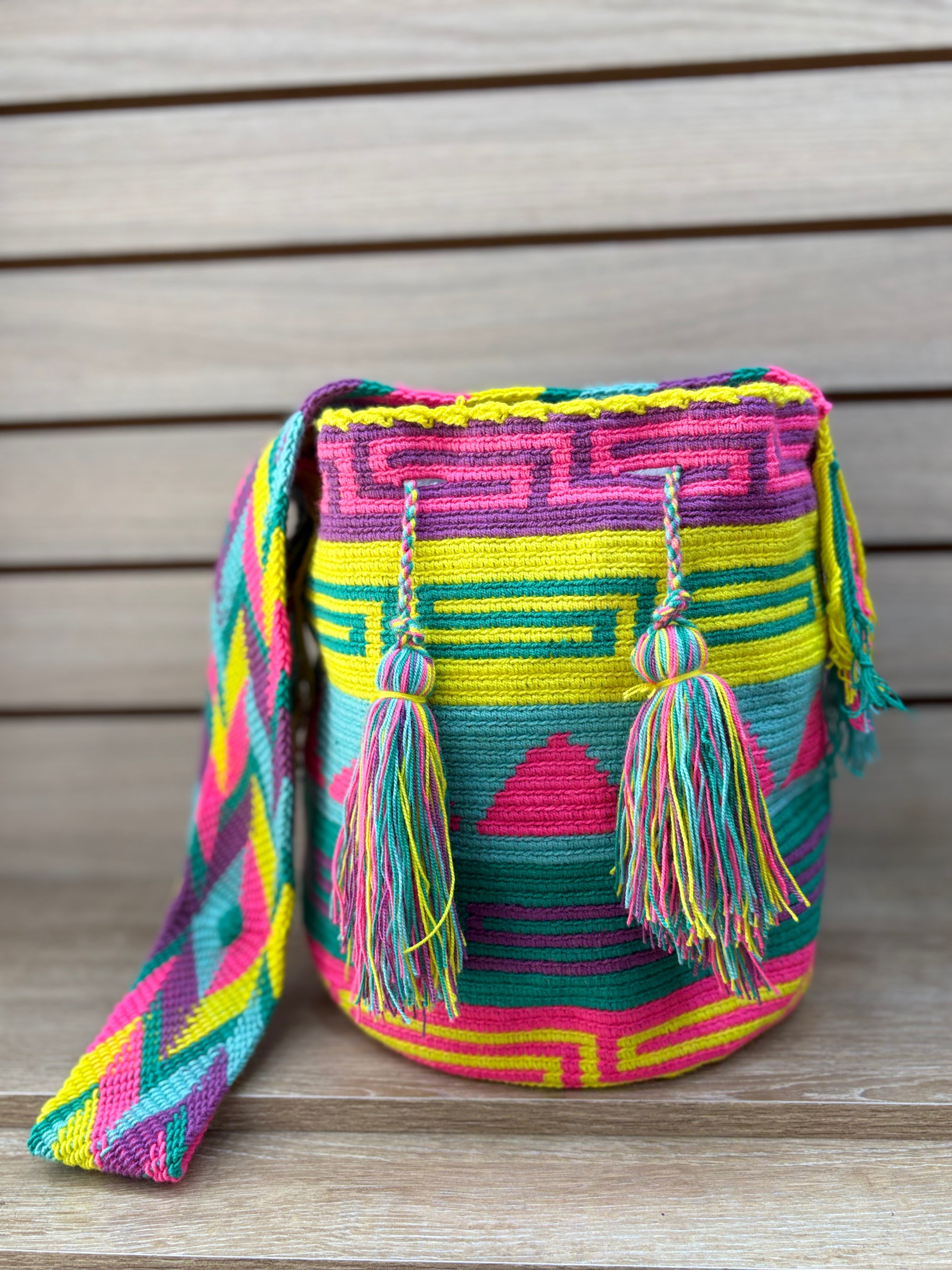 Mochila Wayuu Grande Patrones Multicolor - diseno 9