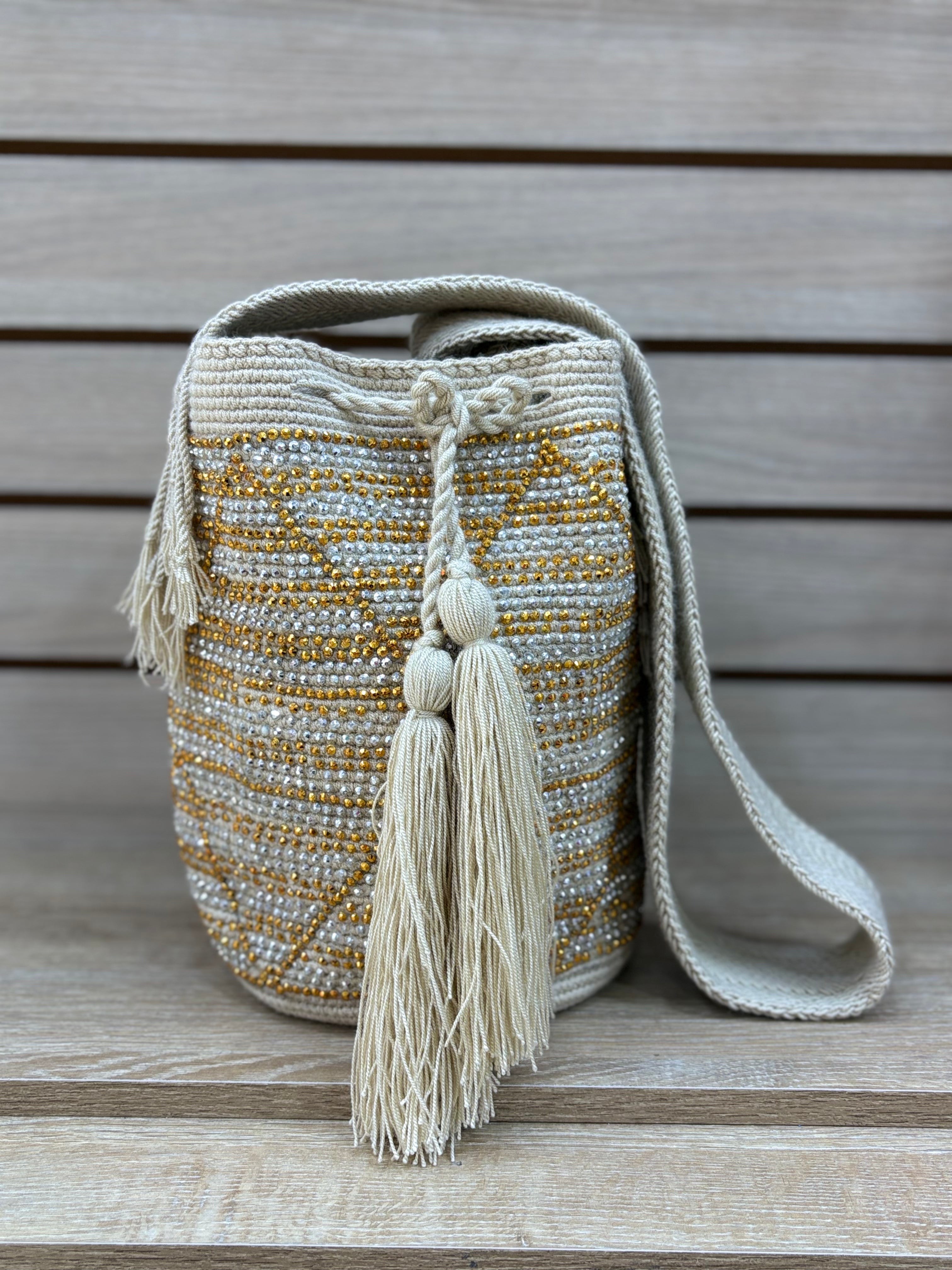 Mochila Wayuu Grande con Pedreria - diseno 3