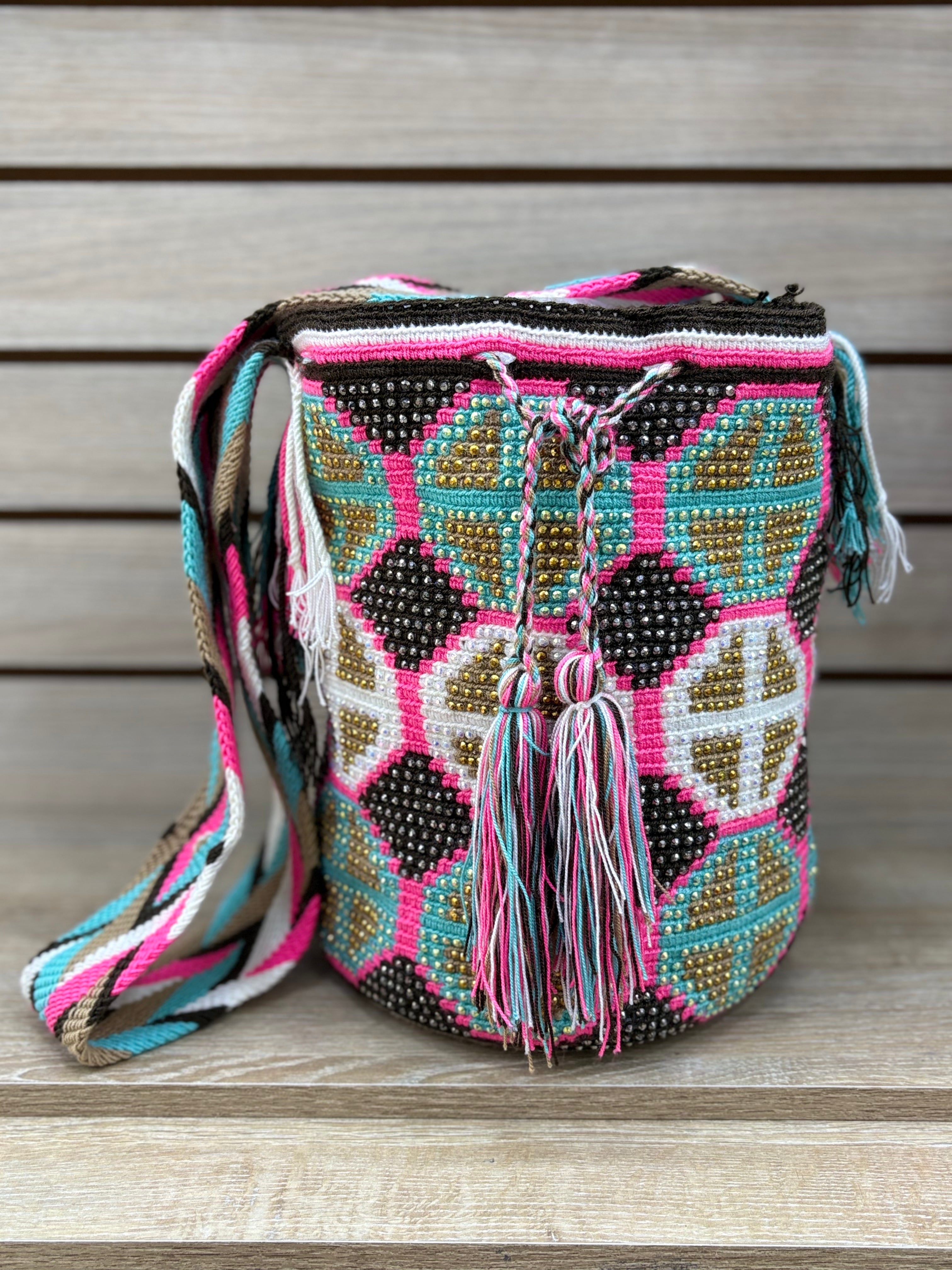 Mochila Wayuu Grande con Pedreria - diseno 4
