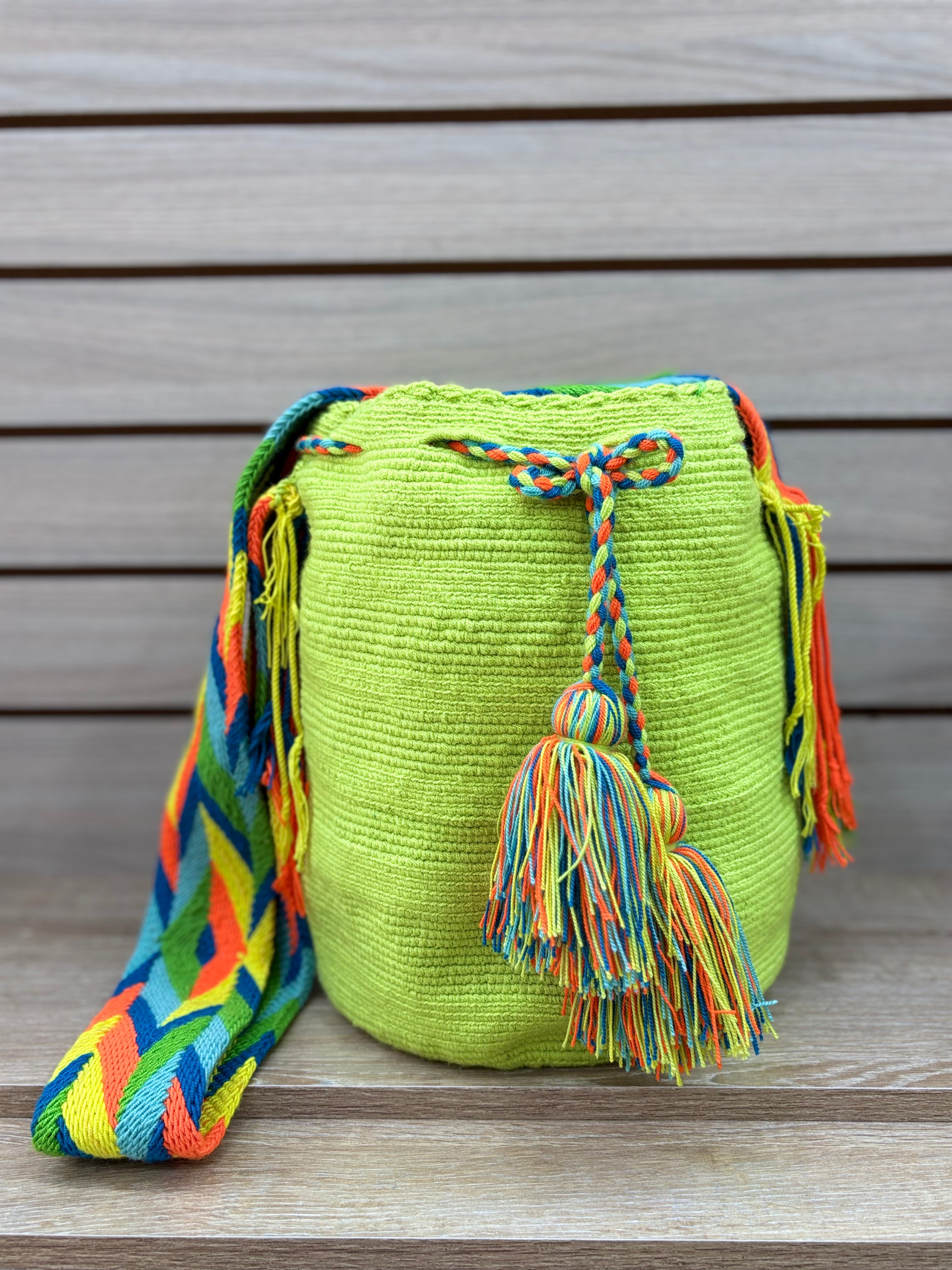 Mochila Wayuu Grande Unicolor - diseno 5