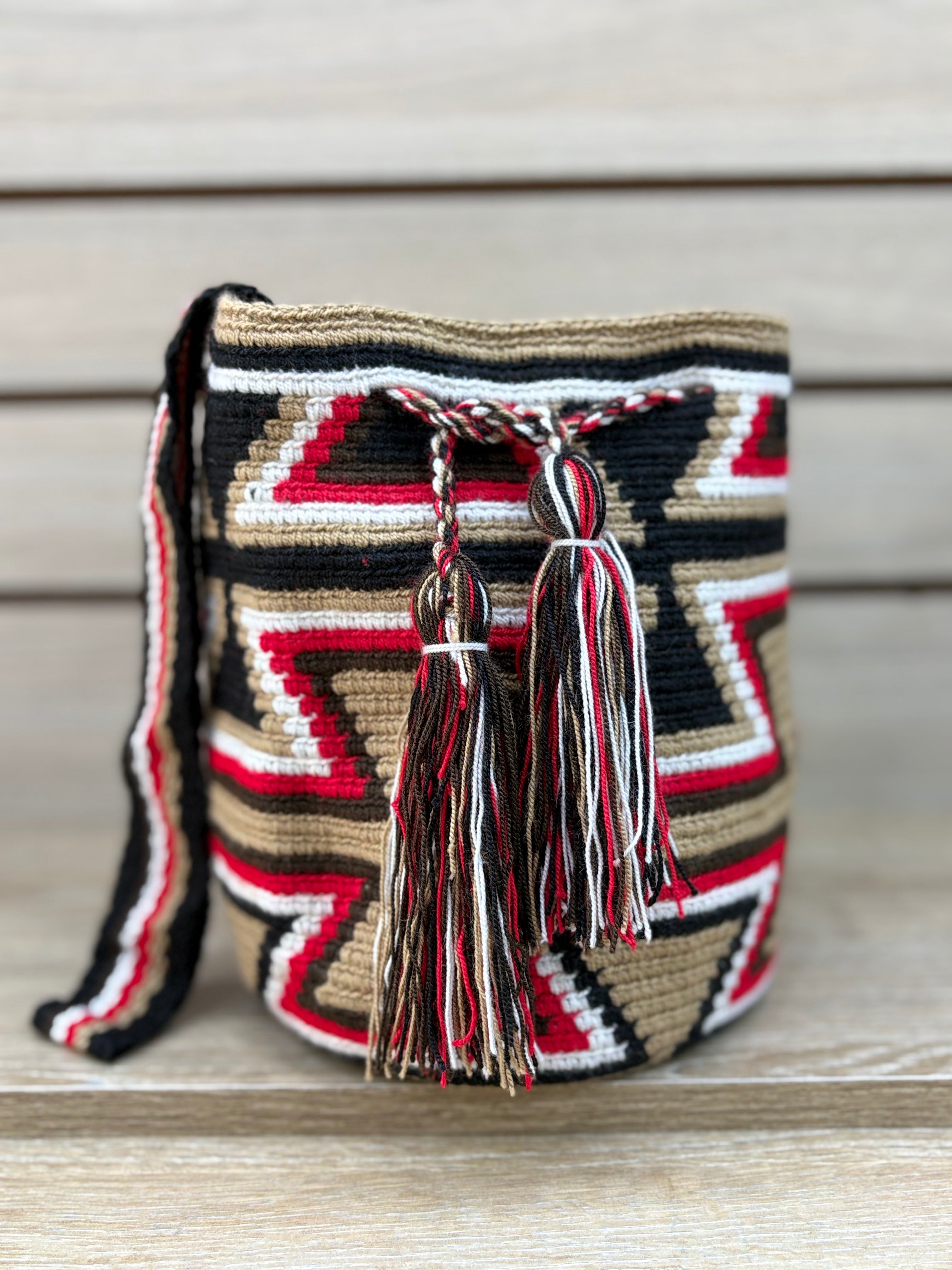Mochila Wayuu Mediana Patrones Multicolor - diseno 3
