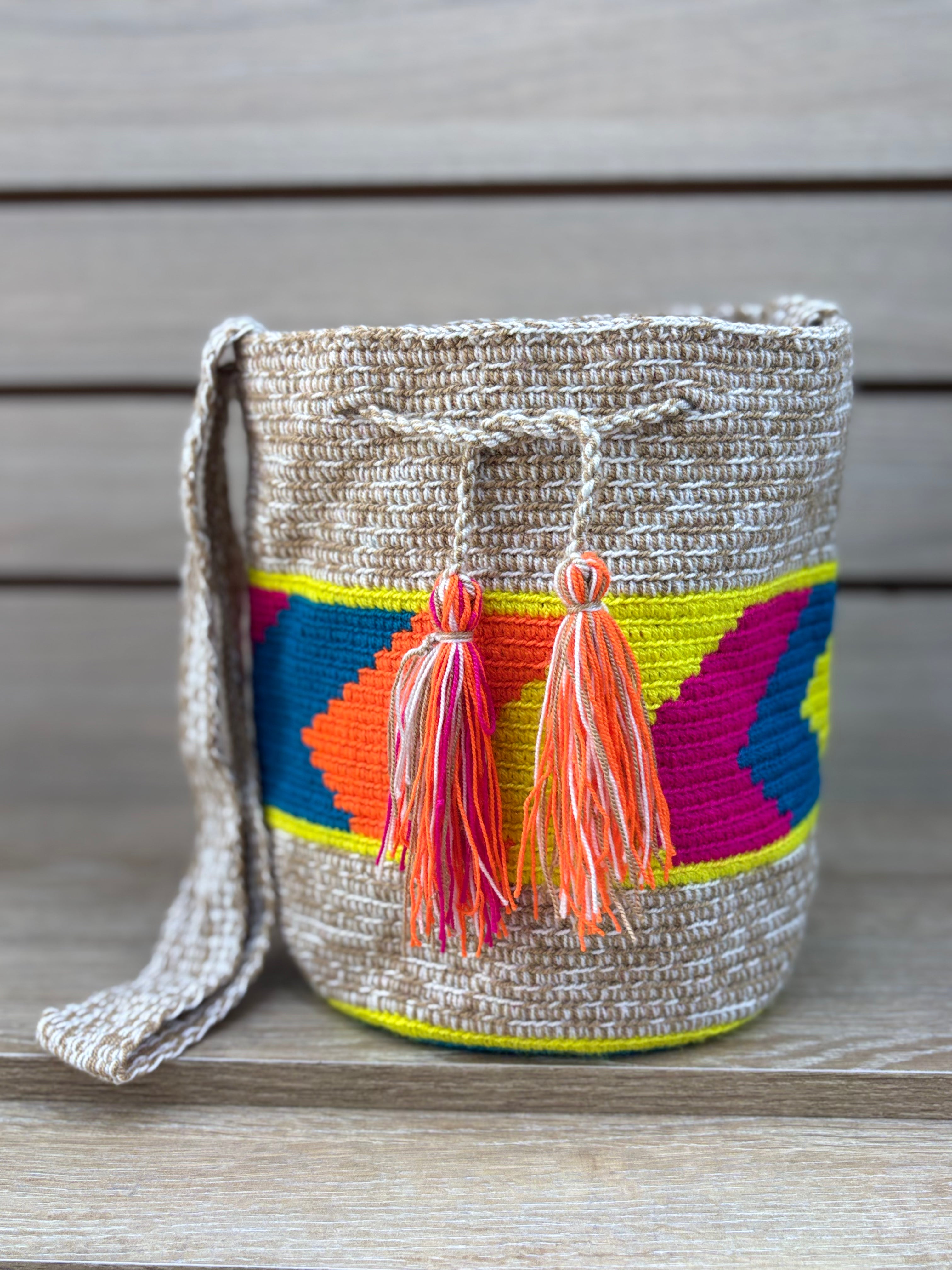 Mochila Wayuu Mediana Patrones Multicolor - diseno 6