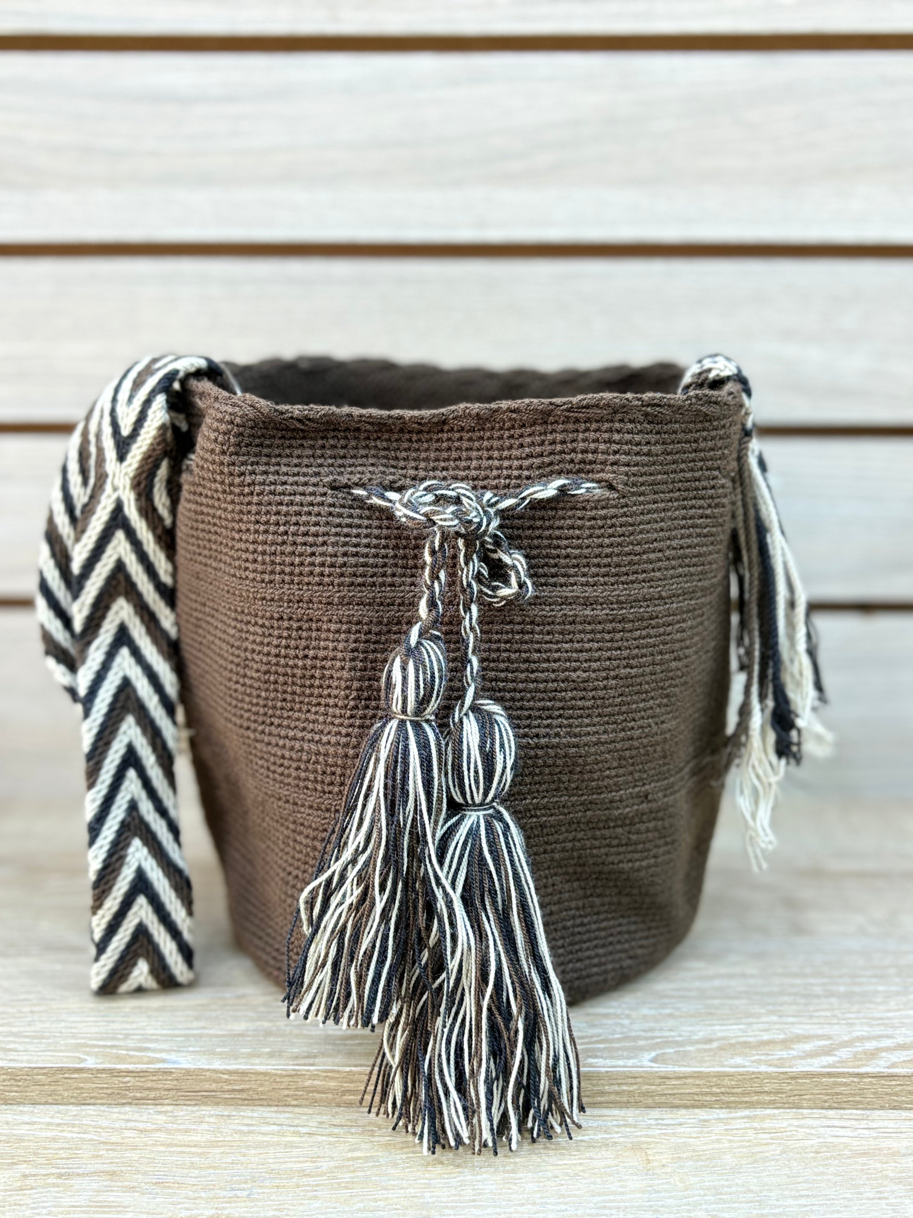 Mochila Wayuu Mediana Unicolor - diseno 2